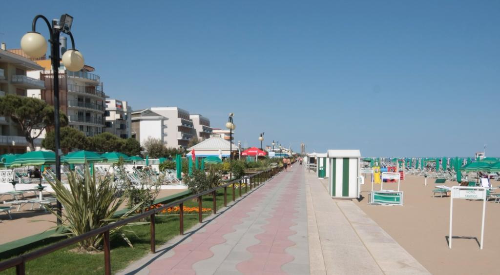 Villa Roma Holidays Jesolo Room photo