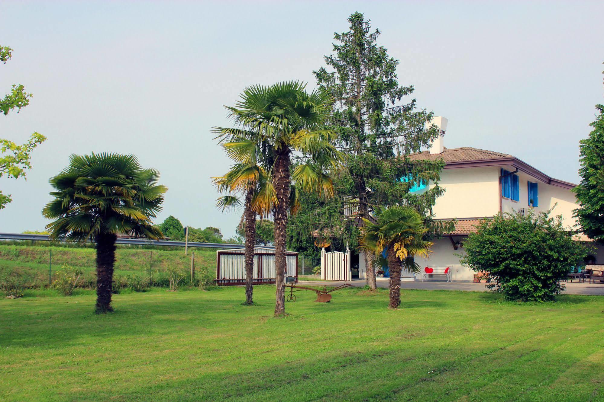 Villa Roma Holidays Jesolo Exterior photo